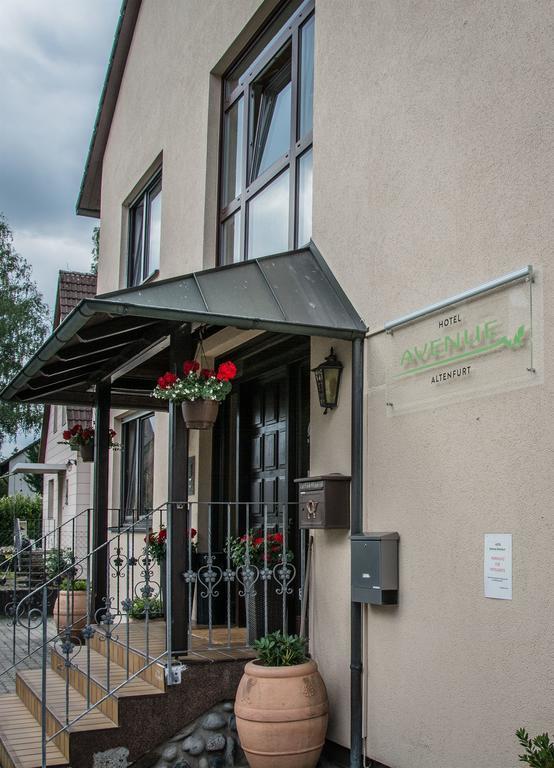 Hotel Avenue Altenfurt Norimberga Esterno foto